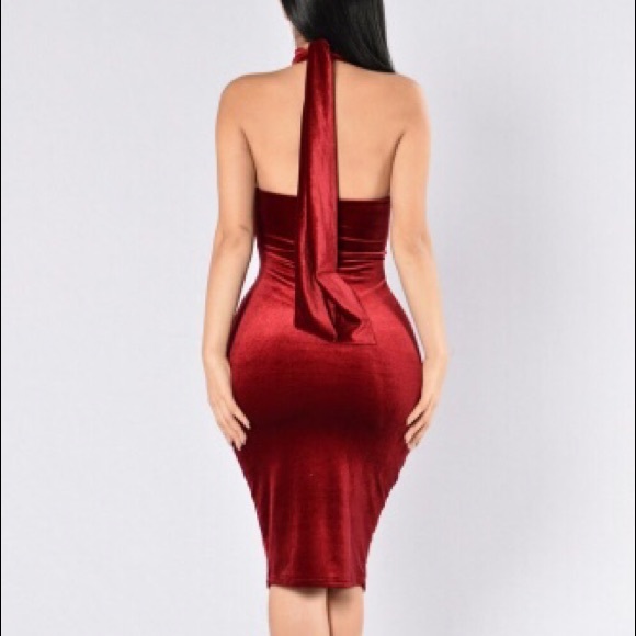 Velvet red dress NWT - Picture 2 of 2